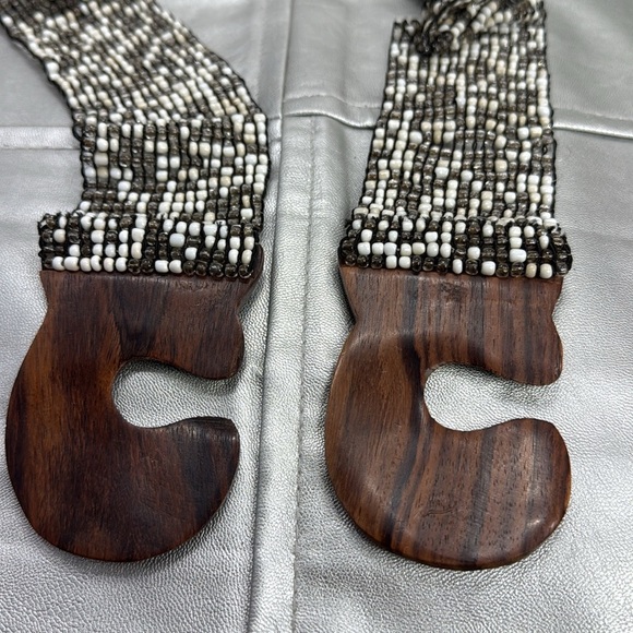 (H) Women's Vintage Beaded Elastic Belt with Wooden Buckle,Retro Style,Plus Size - Picture 5 of 10